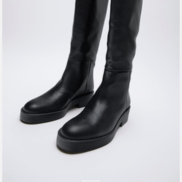 NEW ZARA AIRFIT LOW HEELED LEATHER BLACK BOOTS SZ 8 - Picture 3 of 7